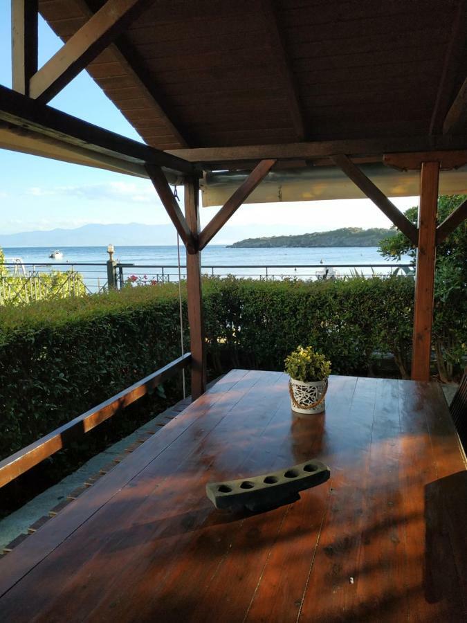 Kesi Beach House Волос Экстерьер фото